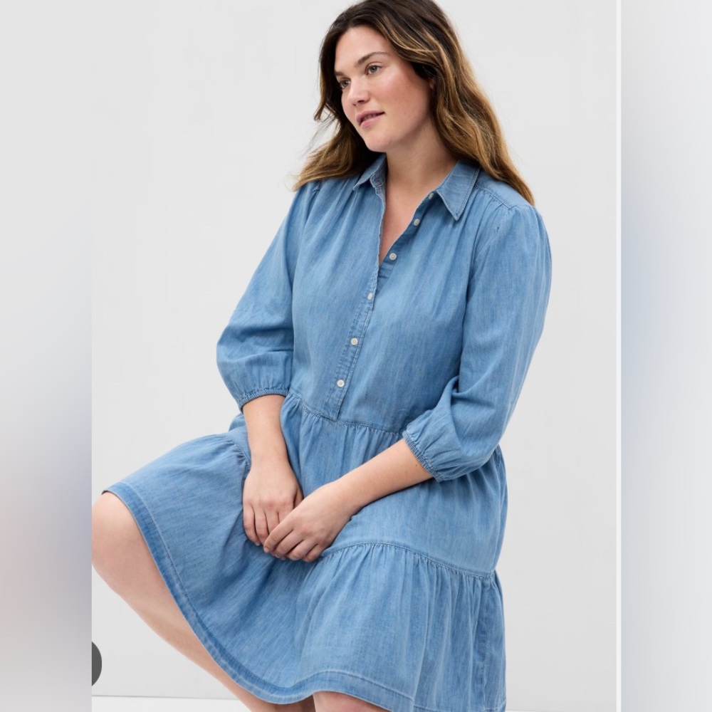 GAP Puff Sleeve Denim Mini Shirtdress with Wash-well. Size: XL. Pit to pit 23”